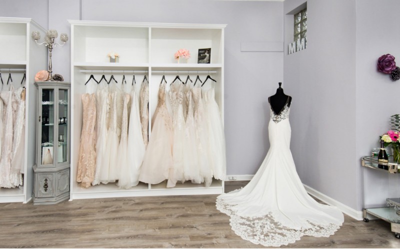 Bride Bridesmaid Attire Find Philly Wedding Vendors