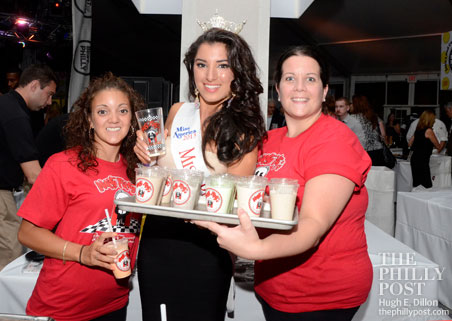 Miss Philadelphia 2013 Francesca Ruscio with Nifty Fiftys' Valerie Pino (L) and Meghan Freda
