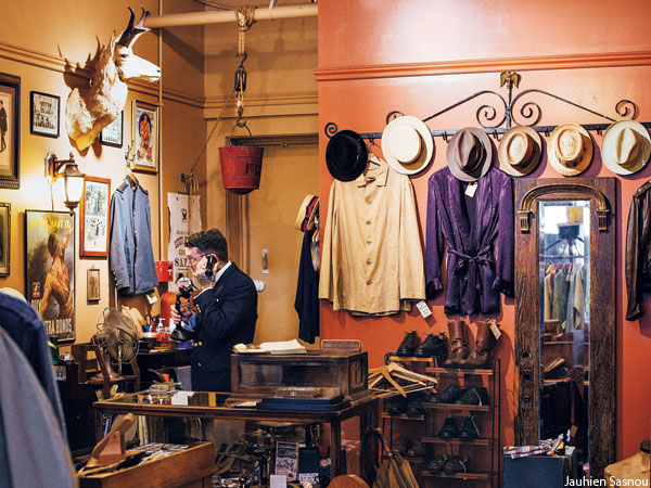 Briar Vintage, a vintage clothing store in Old City, Philadelphia