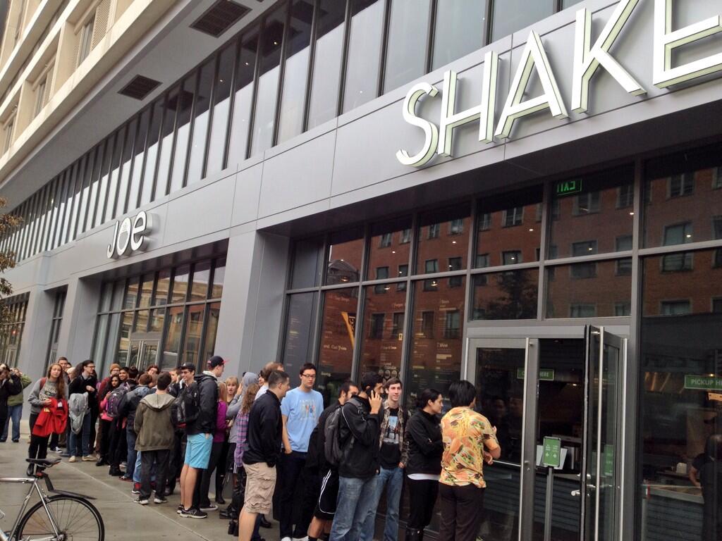 shake-shack-line
