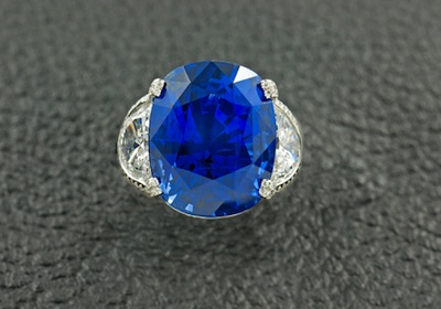 A sapphire and diamond engagement ring from Craiger Drake Designs in Rittenhouse. 