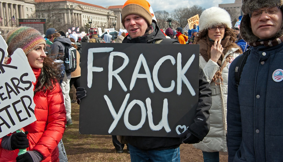 shutterstock_frack-you-fracking-protest-940x540