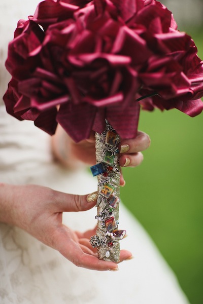 The "flowers" in this bridal bouquet are made out of pages from Harry Potter. Photo via Reddit. 