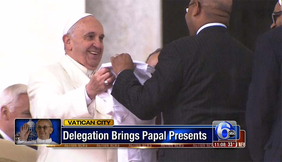 pope-jersey-excited