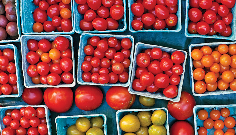 MO-tomatoes-farmers-market-courtney-apple-940x540