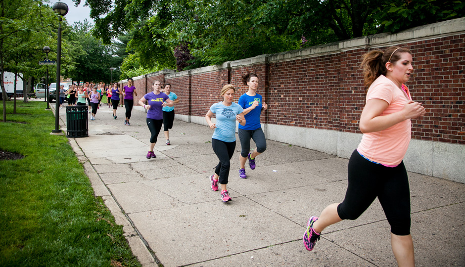 Outdoor group run at last year's Be Well Philly Boot Camp | Photo by JPG Photography