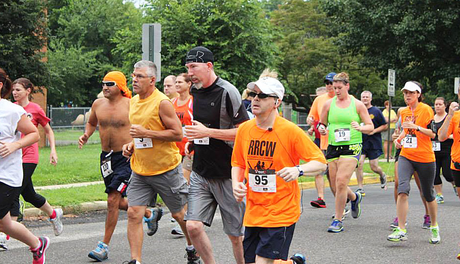 Runners at last year's Hot Run in the Summertime 5K | Photo via Facebook