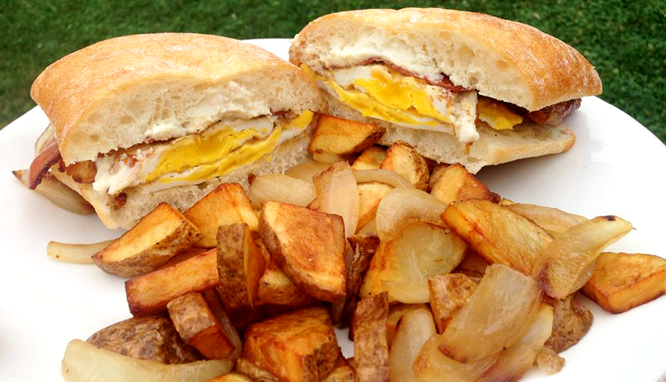 Breakfast sandwich and homefries from Jerry's Kitchen Food Truck | Photo via Facebook