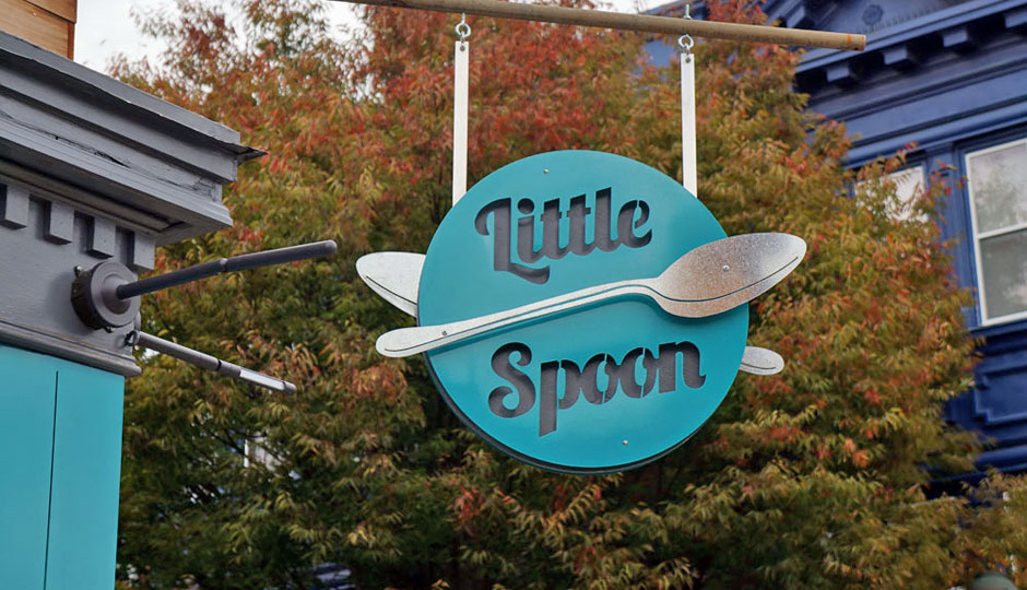little-spoon-cafe-sign-940