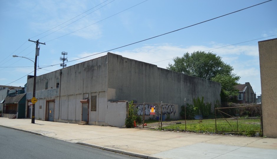 Plans call for the building at 1422-28 South Front Street to be demolished. | Photo: James Jennings