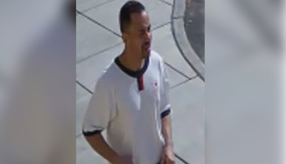 Suspect in South Philly bike theft. 