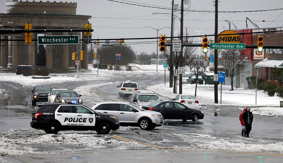 Winter Storm Jonas–related flooding has hit Atlantic City and other towns at the Jersey Shore. Photo by Mel Evans/AP