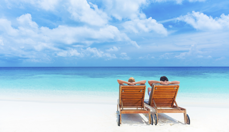 Why Science Says You Should Take a Beach Honeymoon ...