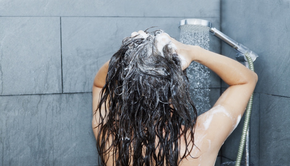 Stop Washing Your Hair: It's not gross, we swear. | iStock/Salvador Benítez San José