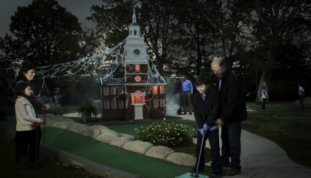Spooky Mini Golf at Franklin Square. Photo by Jeff Holder for Historic Philadelphia, Inc.