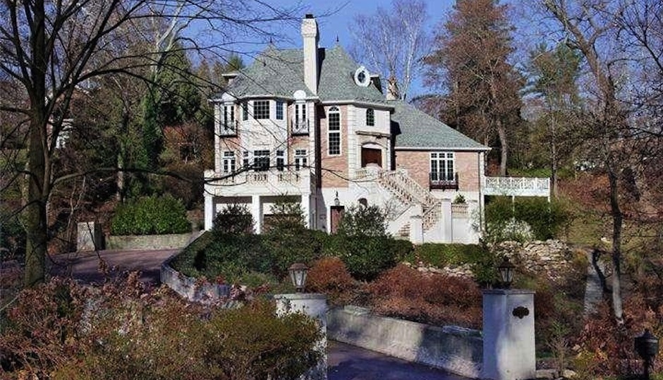 VIDEO French Chateau in Gladwyne