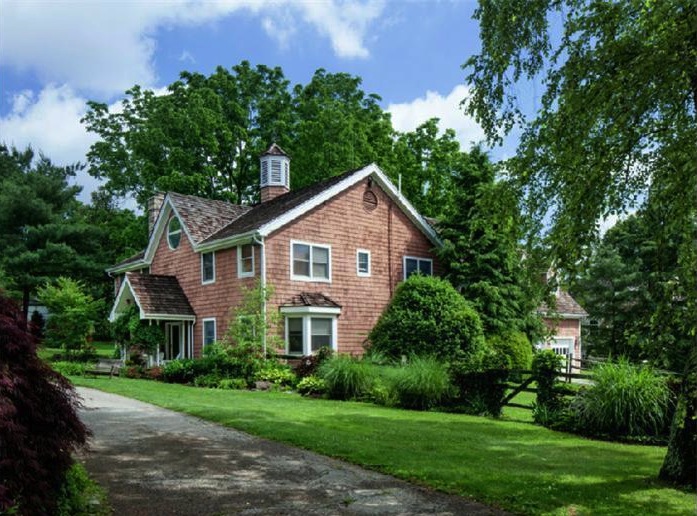 Beautiful Nantucket Style Home Made Out Of A Michigan Barn For