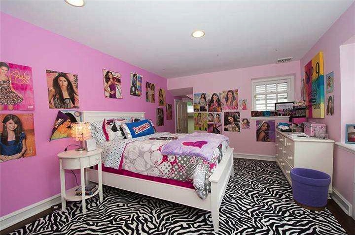 I Remember Miley: Most Iconically Preteen Bedroom of the Year ...