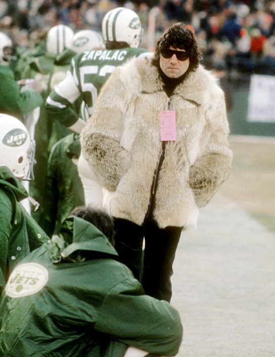 Joe Namath: His 8 Best Fashion Moments … And That Coin Toss Coat