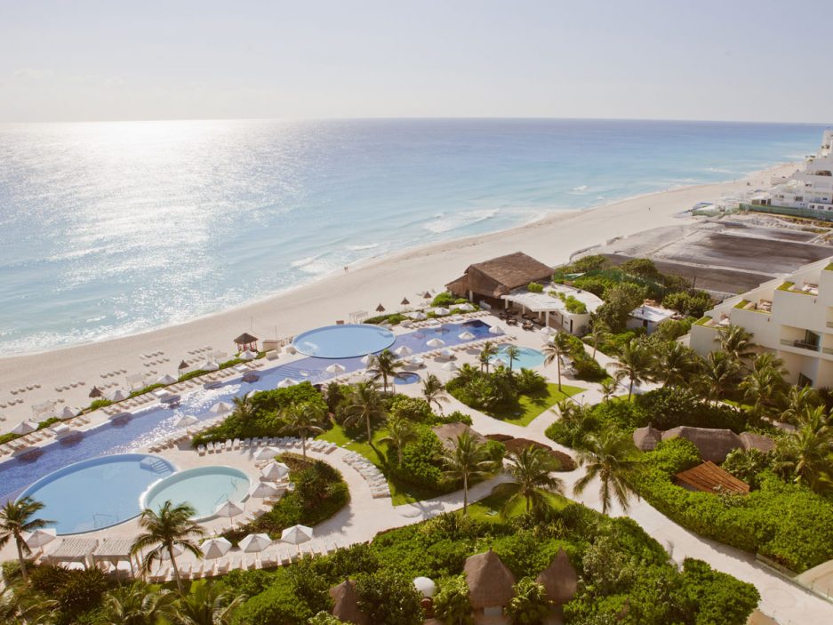 Honeymoon Destination: A Grown-Up Cancún, Mexico | Live Aqua Cancun ...