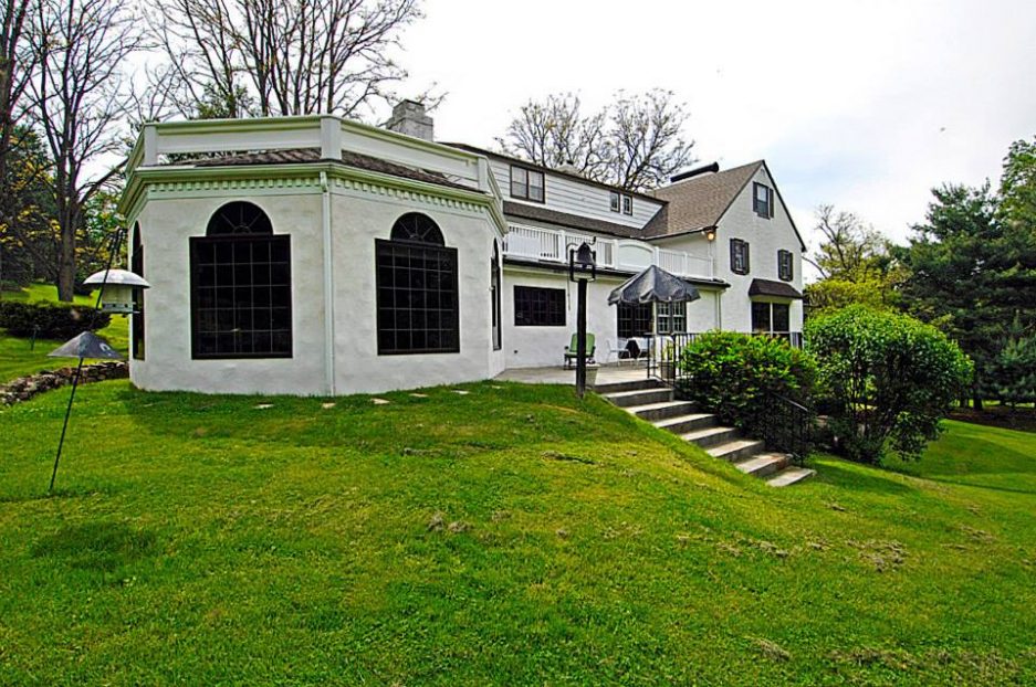 Magnificent Elverson Farmhouse on 22 Acres in Chester County