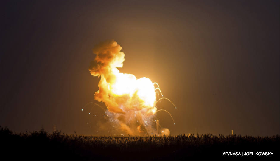 Rocket Exploding Recently N.J. Students' Experiment Destroyed in Rocket Explosion