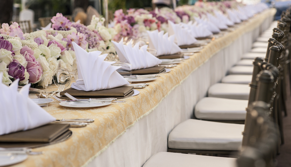 How to Choose Your Reception Style Buffet, FamilyStyle or Plated