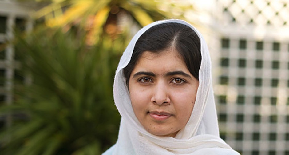 Malala Yousafzai Accepting Liberty Medal In Philadelphia 