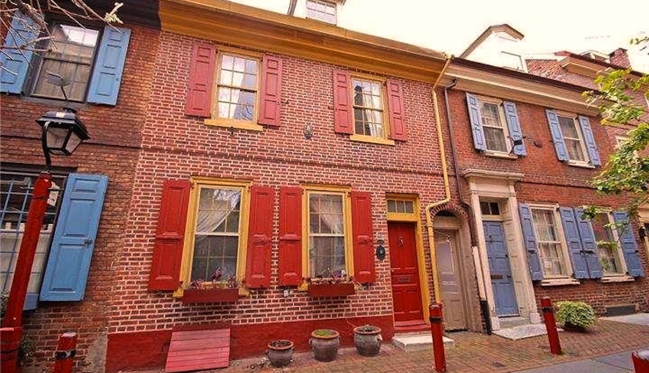 For Sale An Elfreth's Alley Home with Brick PassThrough
