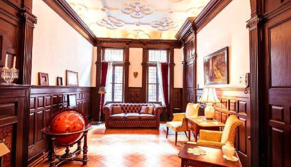 This Artist's Million Dollar Rittenhouse Home Is On the Market