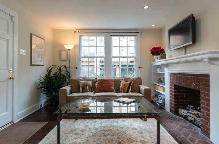 City House of the Week: Quintessential Townhouse in Rittenhouse ...