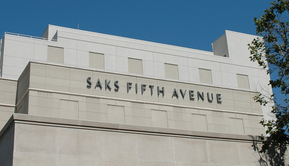 Saks Fifth Avenue's Friends and Family Sale is Happening Right Now