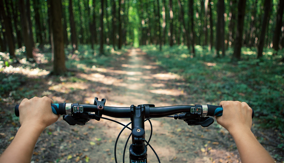 Awesome Bike News AAA Offers Roadside Assistance for Bicycles Now