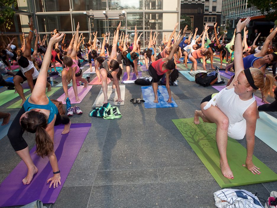 Photo Recap The Very First Class Of Be Well Phillys Summer Yoga Flow