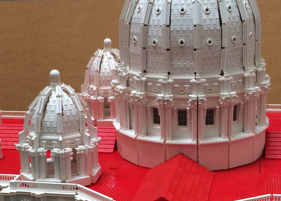 Photos: A Priest Made A Lego Vatican For The Pope Visit