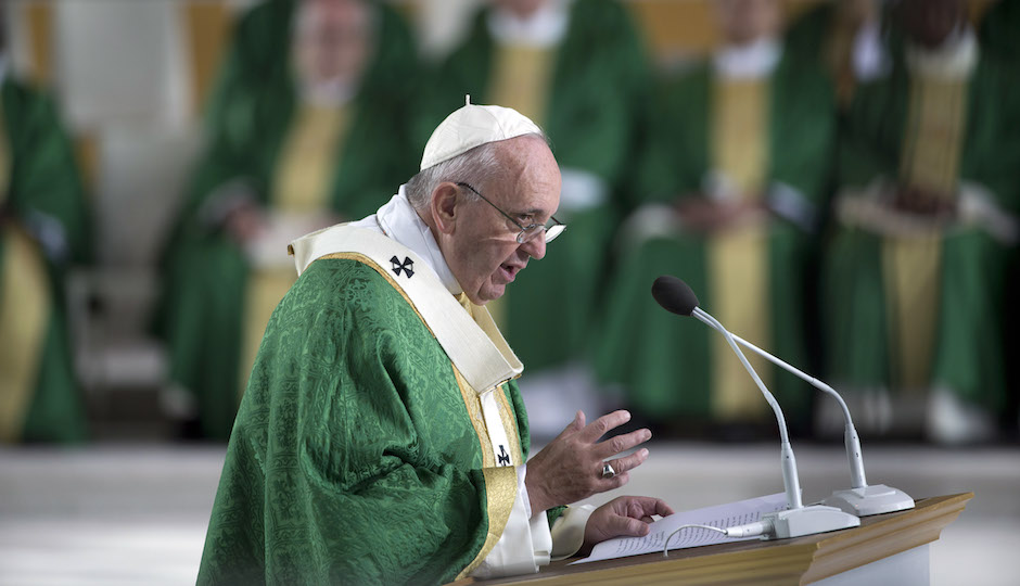 Pope Francis delivers his speech during a Mass on the Benjamin Franklin Parkway, Sunday, Sept. 27, 2015, in Philadelphia. (AP Photo/Alessandra Tarantino)