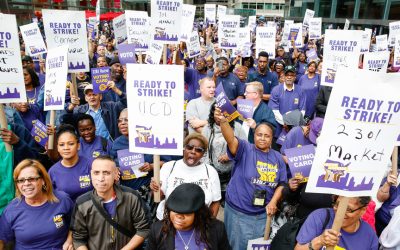 Philly Airport Workers Rally, Gear Up for Possible Strike