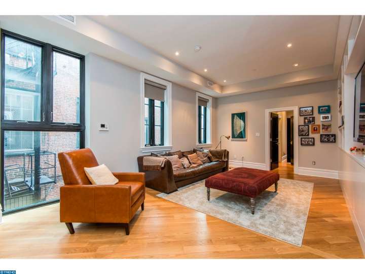 Jaw Dropper of the Week: Sexy Tri-Level Rittenhouse Condo With Massive ...