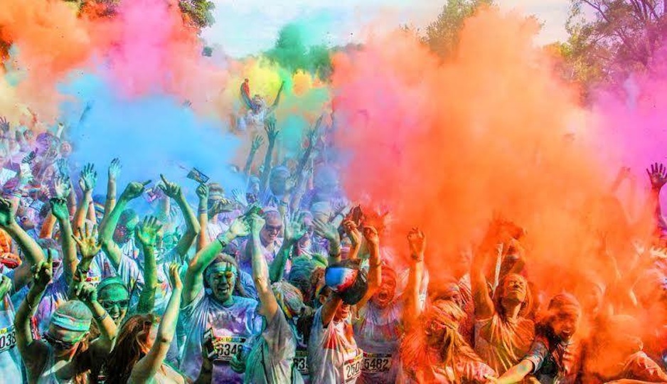 Цвет ран. Color Run. Colour Run. Oakrun Color. Torino Color Run Runner Color explosion.