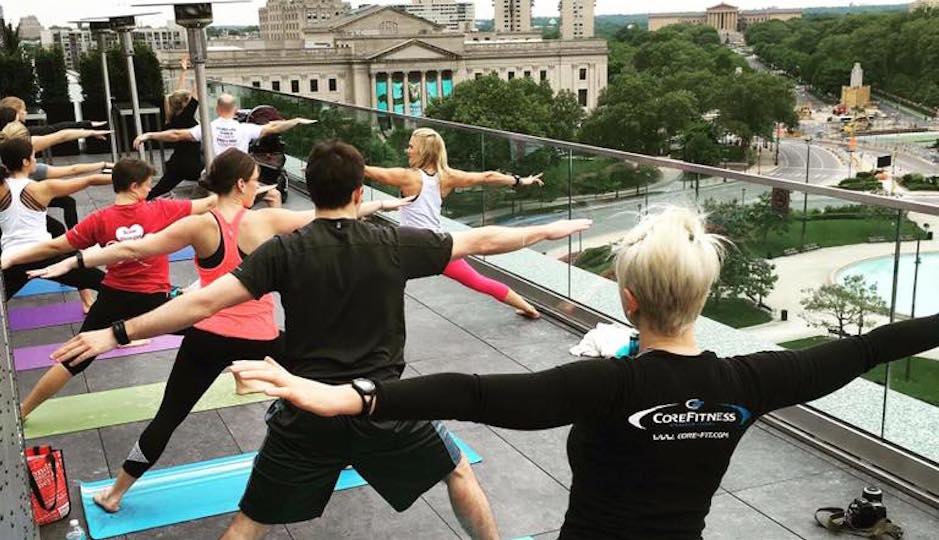 Rooftop Yoga In Philly Be Well Philly 