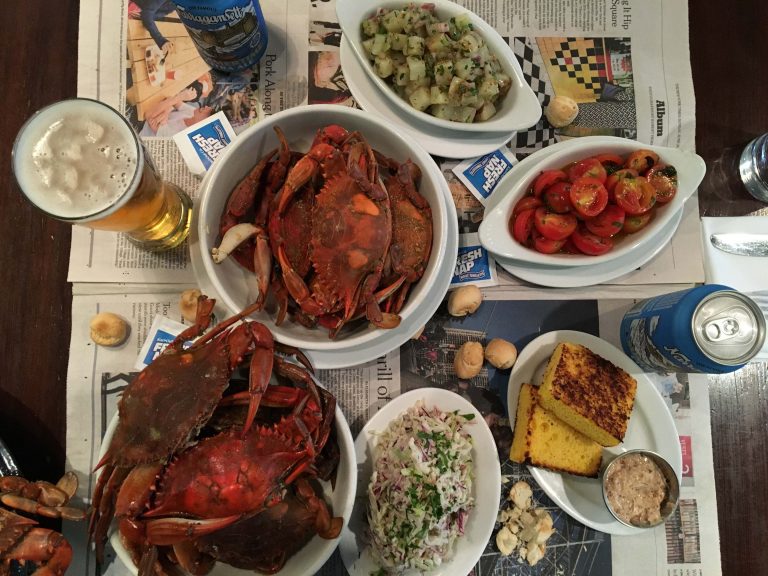 Double Lobsters And Crab Picking Oyster House is Here For Your Summer