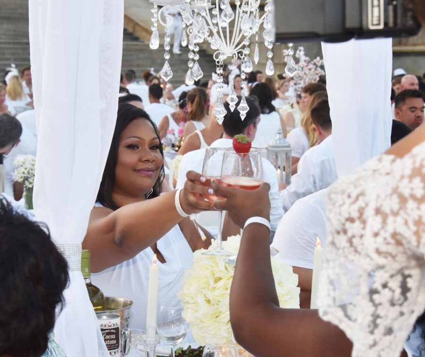 Dîner en Blanc Celebrates 5 Years - Philadelphia Magazine