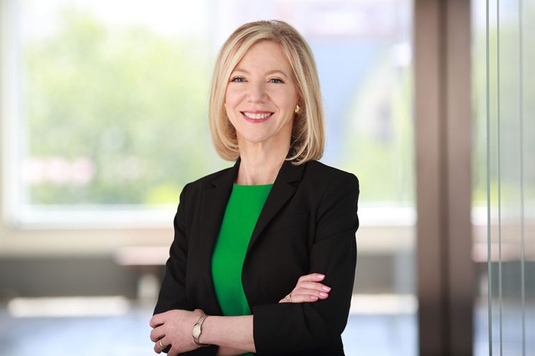 Amy Gutmann Will Be President of Penn Until at Least 2022 ...