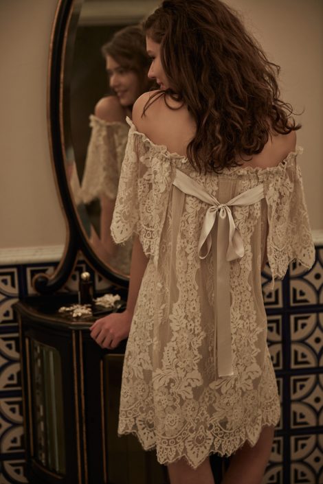 websites similar to bhldn