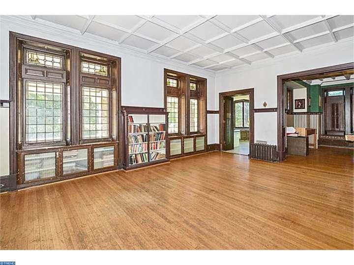 Faded Glory in Mt. Airy for $700K - Philadelphia Magazine