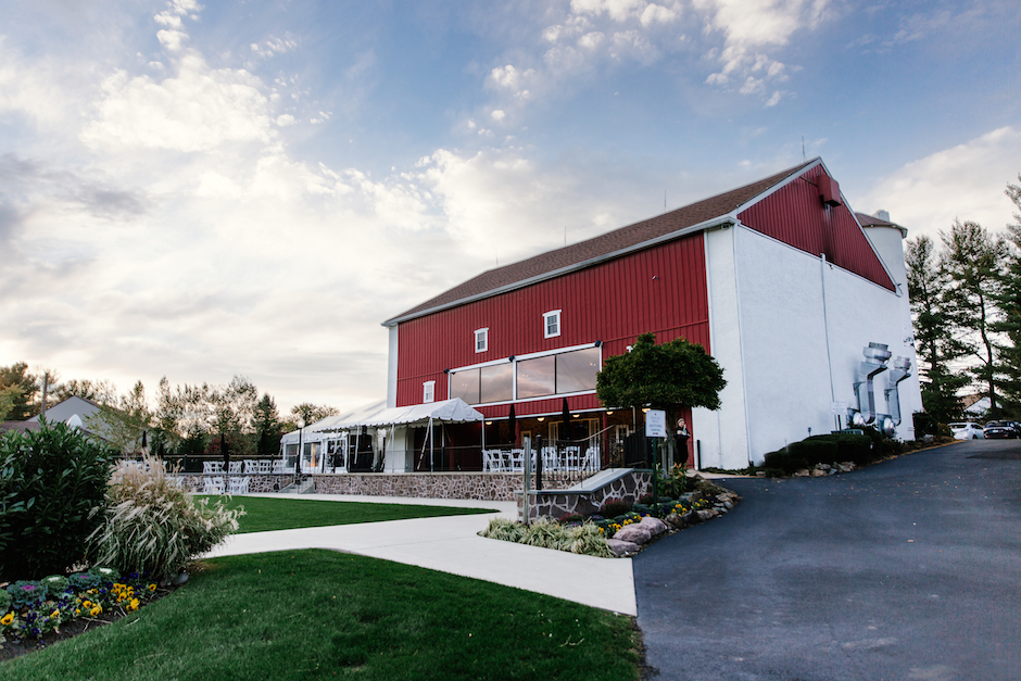 9 Wonderful Barn Wedding Venues In The Philadelphia Area