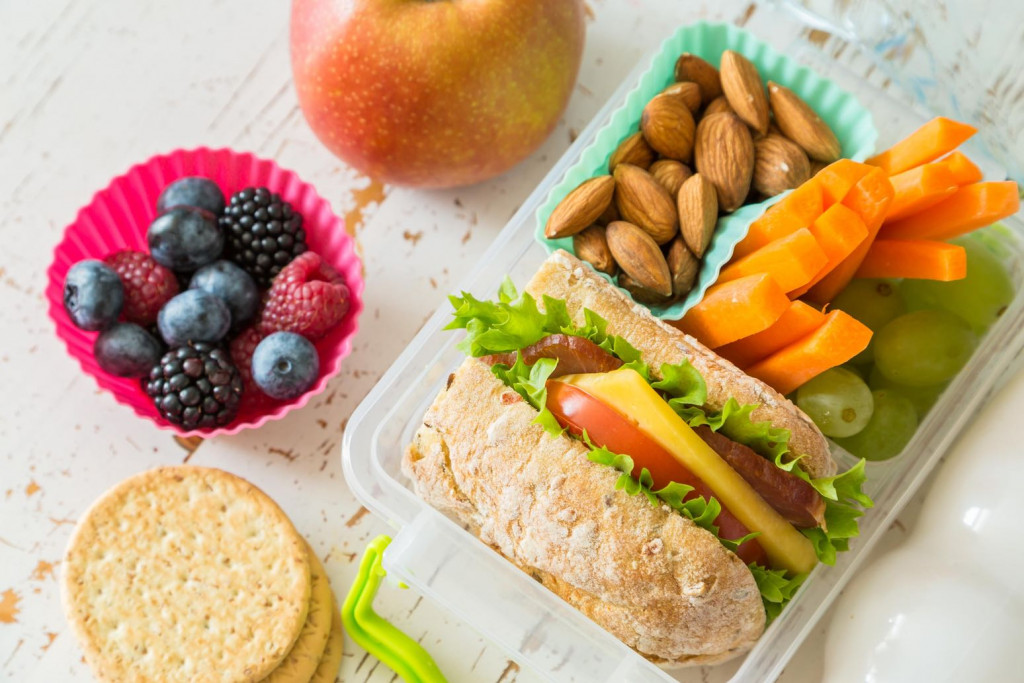 packaged lunch snacks