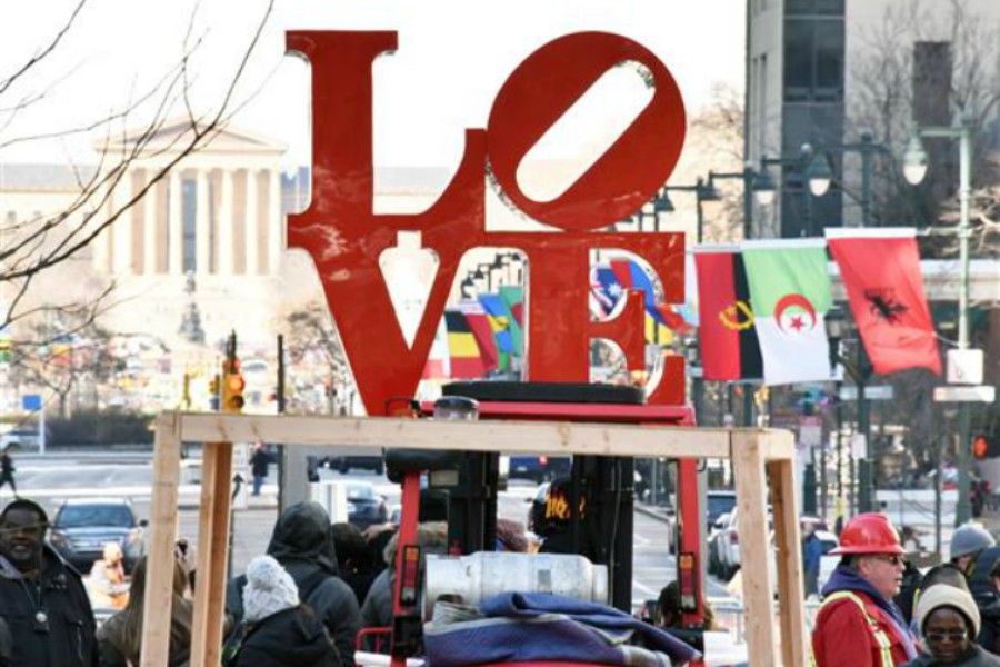 PHOTOS: The LOVE Statue Comes Back to Philly