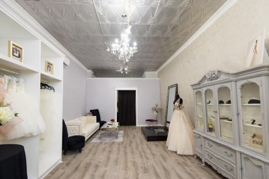bridal salon near me