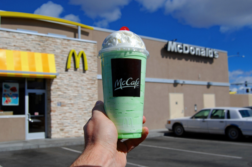 nutrition-information-mcdonalds-chocolate-milkshake-besto-blog